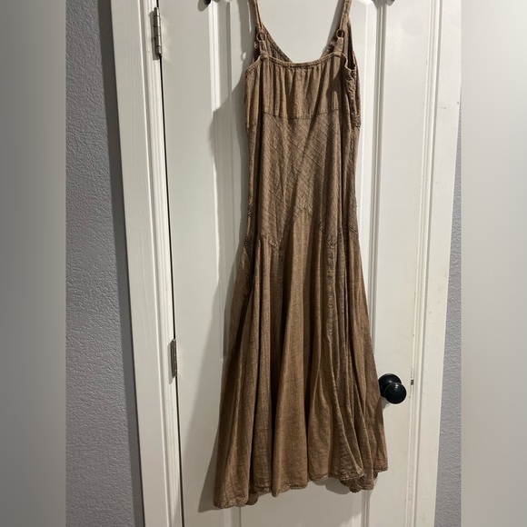 SCULLY WOMEN'S LONG SPAGHETTI STRAP DRESS - Picture 7 of 8